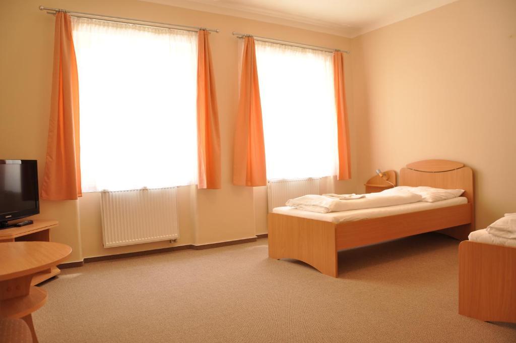 Hotel V Centru Ceske Budejovice Rum bild